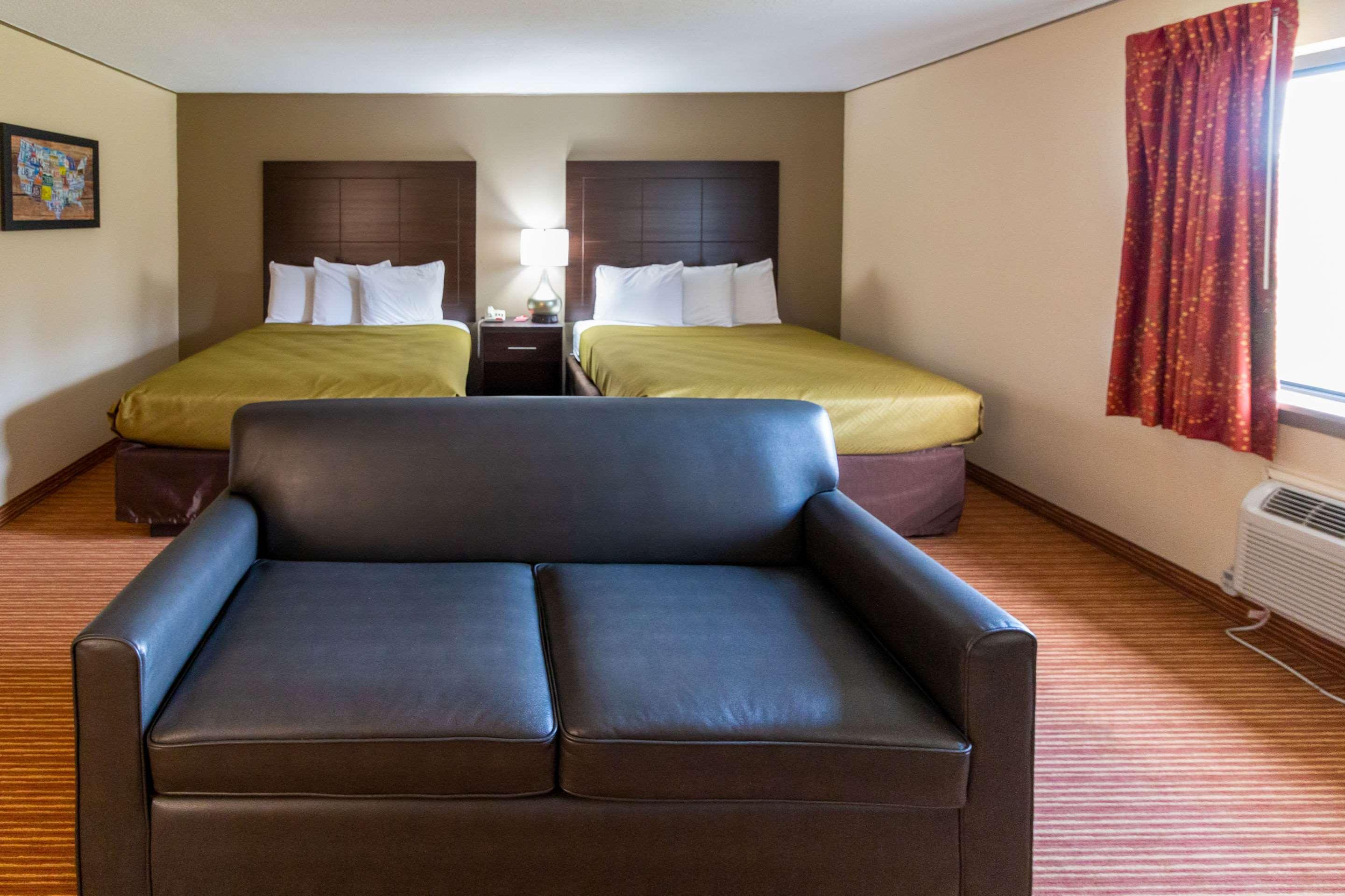 Surestay By Western Hotel